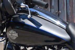 2021 Harley-Davidson® Street Glide® Special FLHXS thumb 2