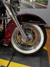 2009 Harley-Davidson® Softail® Deluxe BLACK W/PINSTRIPE thumb 2