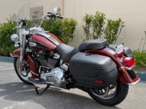 2024 Harley-Davidson® Heritage Classic thumb 1
