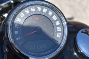 2020 Harley-Davidson® Softail Slim® FLSL thumb 3