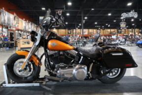 Harley-Davidson® Softail Slim® 2013 FLS BLACK thumb 3