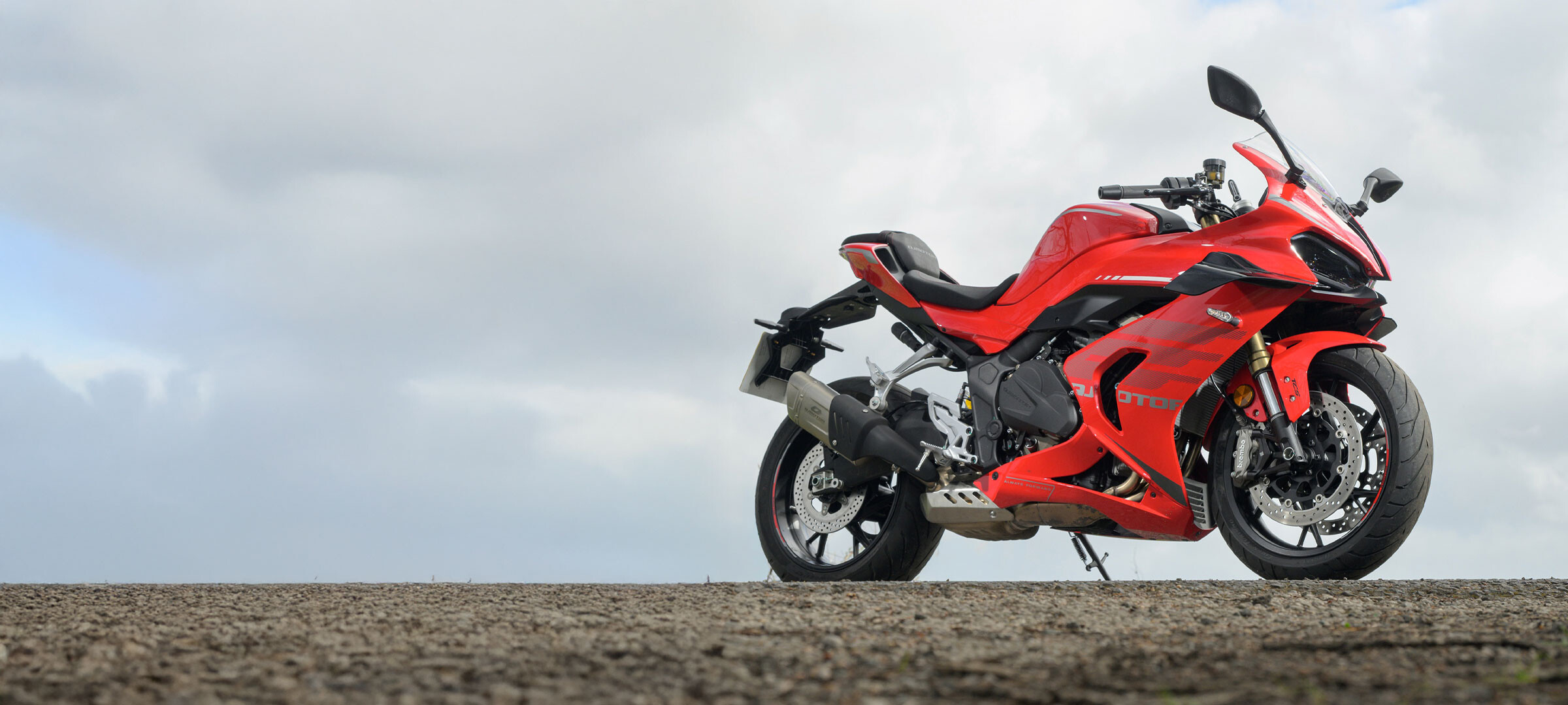 SRK 800 RR