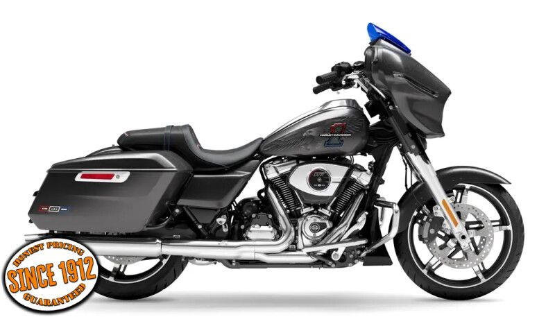 2026 Harley-Davidson® Street Glide® Midnight Ember Chrome Trim