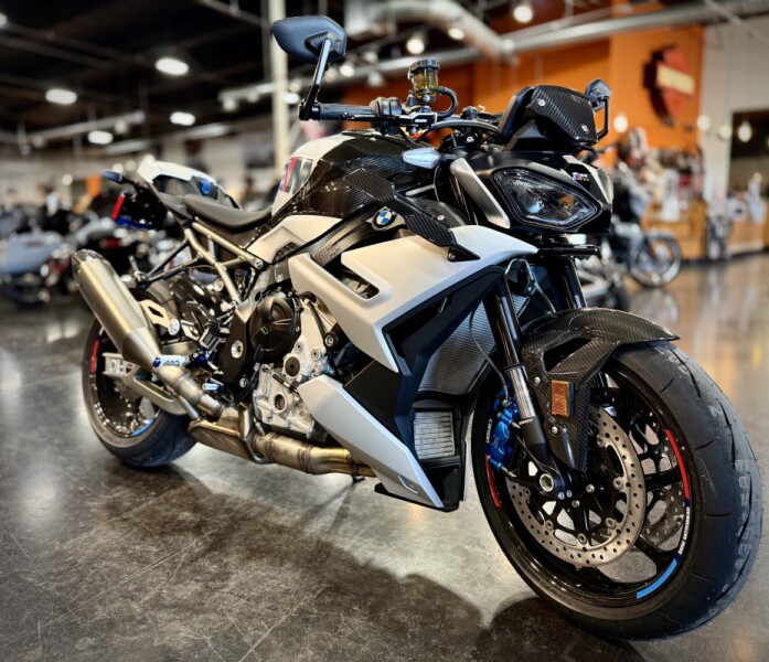 2026 BMW Motorrad M 1000 R White Aluminum Metallic Matte
