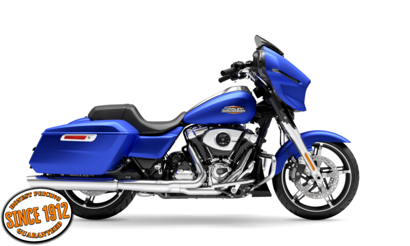 2026 Harley-Davidson® Street Glide® Aurora Blue Denim Chrome Trim