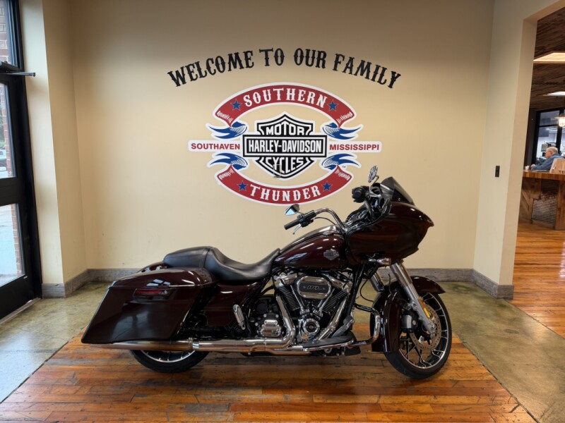 2021 Harley-Davidson® Road Glide® Special Midnight Crimson