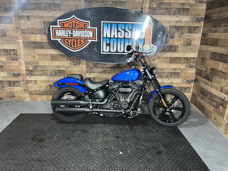 2024 Harley-Davidson® Street Bob® 114 Blue Burst