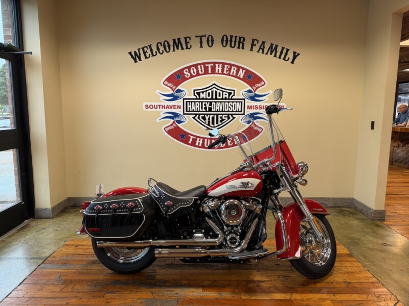 2024 Harley-Davidson® Hydra-Glide Revival 