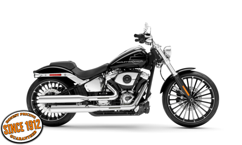 2026 Harley-Davidson® Breakout® Vivid Black Chrome Trim