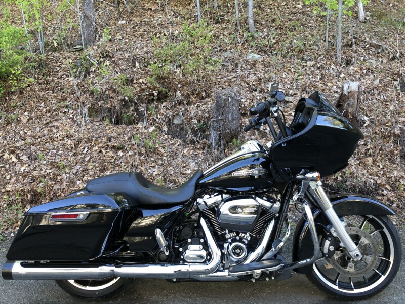 2023 Harley-Davidson® Road Glide® Vivid Black