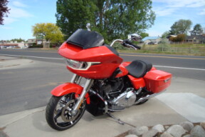 2026 Harley-Davidson® Road Glide® Blood Orange Chrome Trim thumb 2