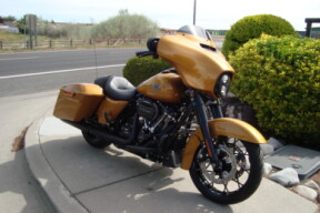 2023 Harley-Davidson® Street Glide® Special Prospect Gold - Black Finish thumb 1