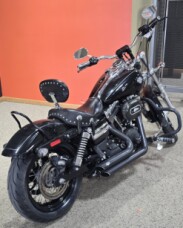 2015 Harley-Davidson® Wide Glide® Vivid Black thumb 3