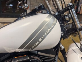 FXDF 2017 Fat Bob® thumb 0