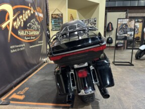 2018 Harley-Davidson® Electra Glide® Ultra Classic® Vivid Black thumb 0