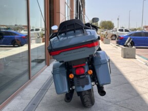 2024 Harley-Davidson® Road Glide™ Limited Sharkskin Blue thumb 1