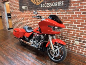 FLTRX 2026 Road Glide® thumb 2
