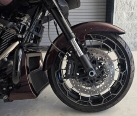 2024 Harley-Davidson® CVO™ Street Glide® Copperhead thumb 1