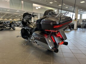 2014 Harley-Davidson Ultra Limited FLHTK thumb 1