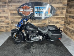 2026 Harley-Davidson® Limited Edition Heritage Classic Midnight Ember w/Laced Wheels thumb 2