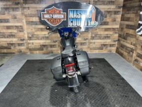 2026 Harley-Davidson® Heritage Classic Midnight Ember w/Laced Wheels thumb 1