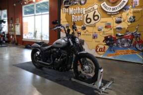 FXBB 2020 Street Bob® thumb 2