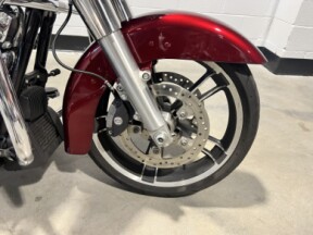 2017 Harley-Davidson® Street Glide® Special Velocity Red Sunglo FLHXS thumb 2