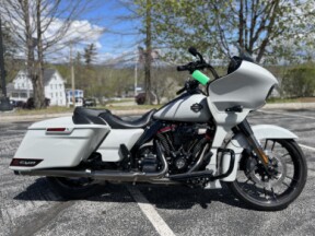 FLTRXSE 2020 CVO™ Road Glide® thumb 3
