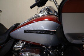 FLTRU 2019 Road Glide® Ultra thumb 1