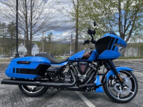 FLTRX 2026 Road Glide® thumb 3