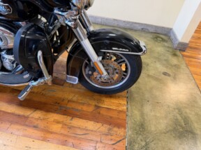 2013 Harley-Davidson® Tri Glide™ Ultra Classic® Vivid Black thumb 0