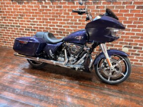 FLTRX 2026 Road Glide® thumb 3
