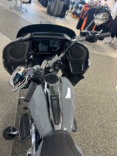 2026 Harley-Davidson® FLTRX Road Glide™ Solo thumb 3
