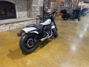 FXFBS 2018 Fat Bob® 114 thumb 3