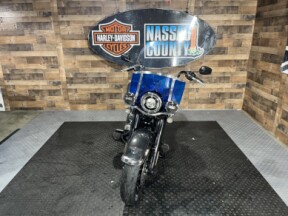 2026 Harley-Davidson® Limited Edition Heritage Classic Midnight Ember w/Laced Wheels thumb 3