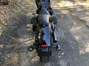 2016 Harley-Davidson® Softail Slim® S Vivid Black thumb 1
