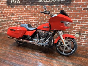 FLTRX 2026 Road Glide® thumb 3