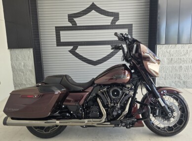 2024 Harley-Davidson® CVO™ Street Glide® Copperhead