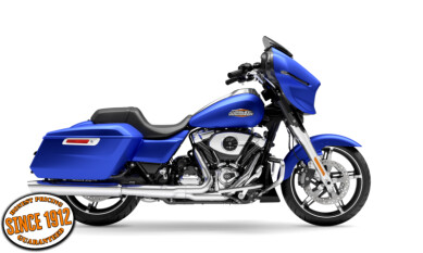 2026 Harley-Davidson® Street Glide® Aurora Blue Denim Chrome Trim