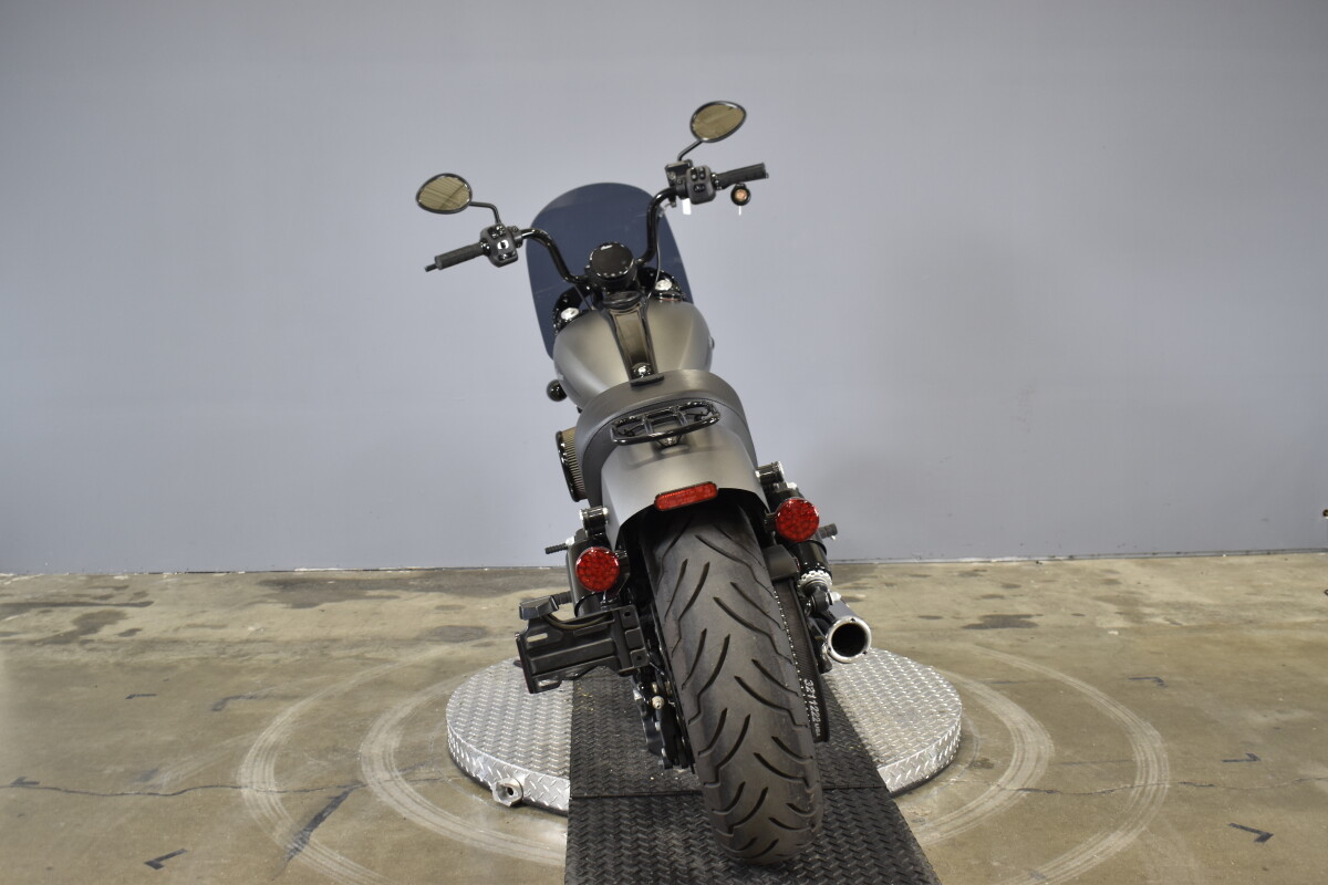 2022 Indian Motorcycle Chief Bobber Limited/dark Horse, photo 7