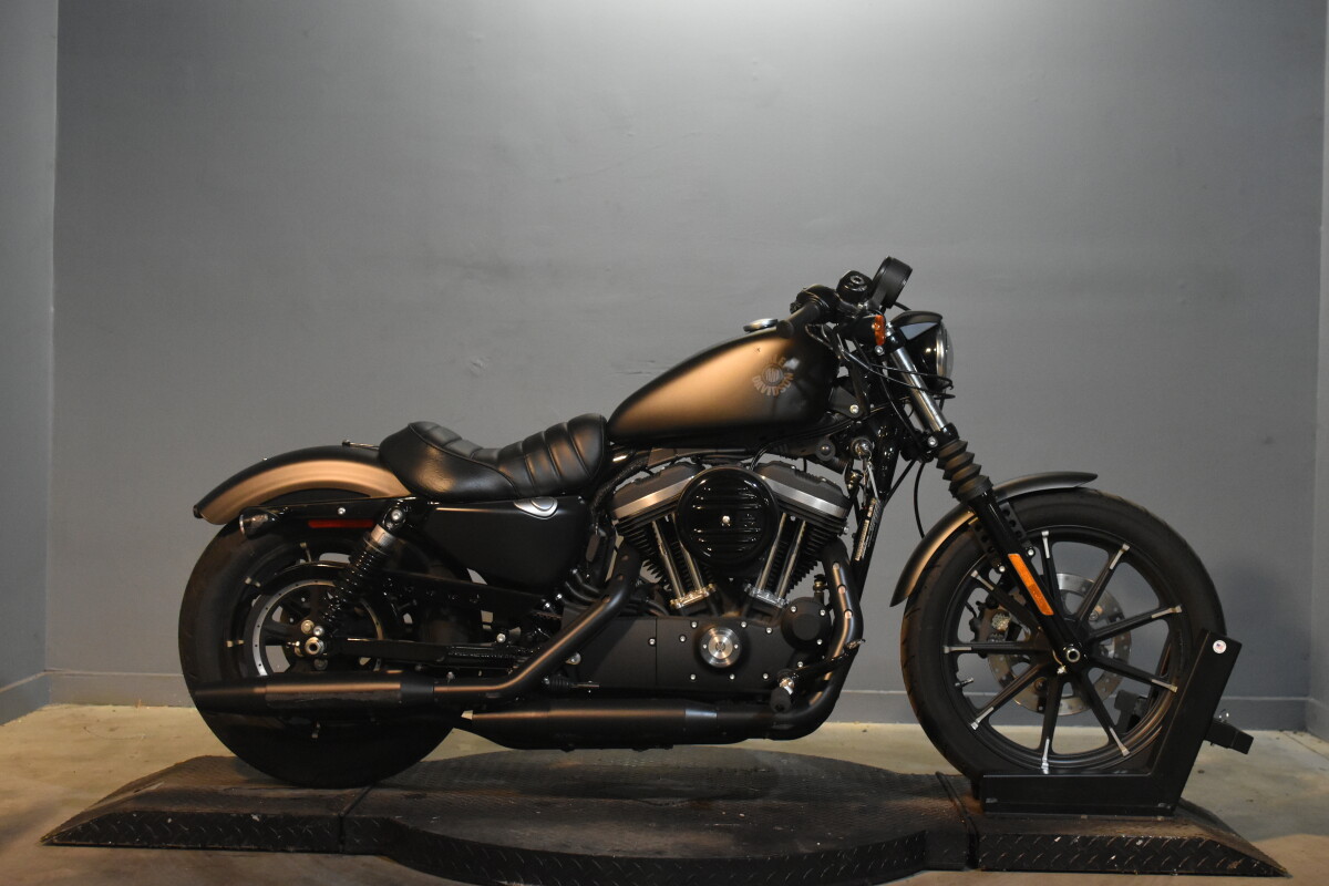 バイイーページ Used 2021 Harley-Davidson® Iron 883™ XL883N | MotorCity Harley