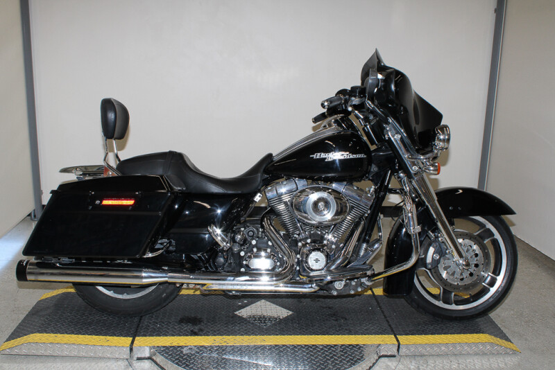 2013 Harley-Davidson Street Glide Grand American Touring FLHX