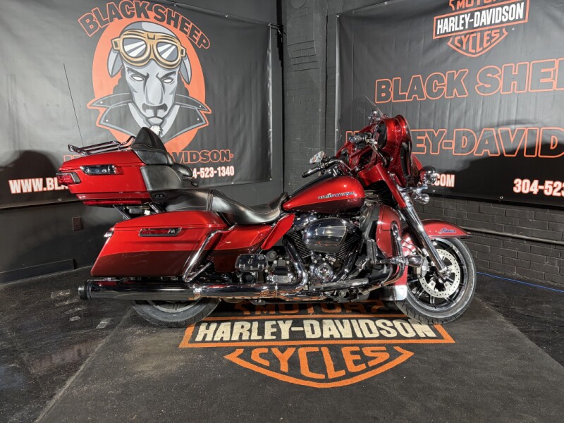2019 Harley-Davidson® Ultra Limited FLHTK