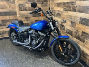 2024 Harley-Davidson® Street Bob® 114 Blue Burst  FXBBS thumb 3