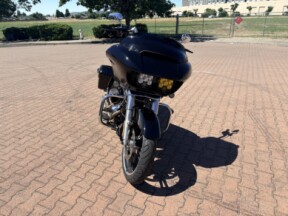 FLTRX 2021 Road Glide® thumb 1