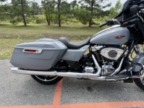 2026 Harley-Davidson® Street Glide® FLHX thumb 1