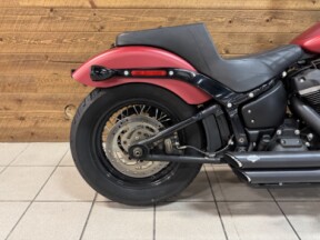 2019 Harley-Davidson® Street Bob® Wicked Red Denim  FXBB thumb 0