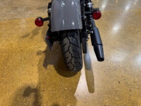 Harley-Davidson® Iron 883™ 2022 XL 883N GUNSHIP GRAY thumb 1
