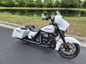 FLHXS 2020 Street Glide® Special thumb 2