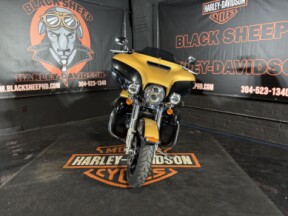 2017 Harley-Davidson® Ultra Limited FLHTK thumb 1